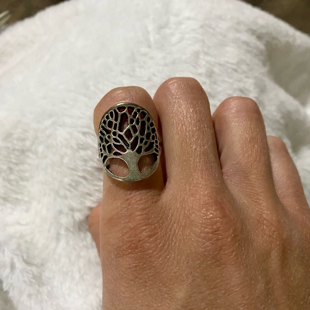 Silver tree branches ring